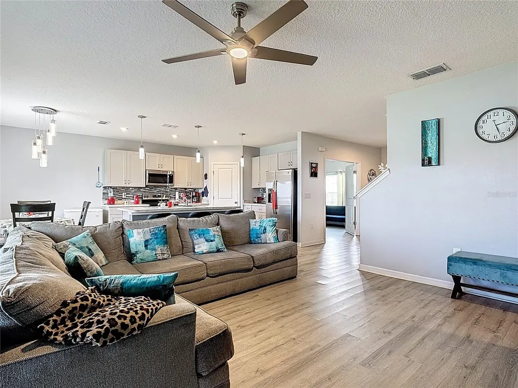 402 Quarry Rock Circle Kissimmee FL 34758