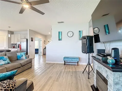 402 Quarry Rock Circle Kissimmee FL 34758