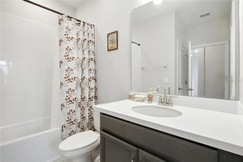 1940 Goblet Cove Street Kissimmee FL 34746