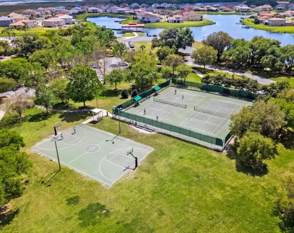 1940 Goblet Cove Street Kissimmee FL 34746