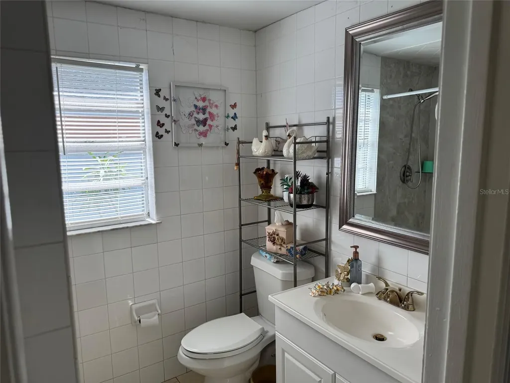 3322 W Saint Joseph Street Tampa FL 33607