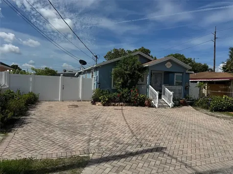 3322 W Saint Joseph Street Tampa FL 33607