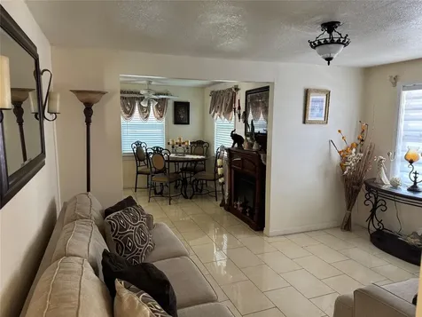3322 W Saint Joseph Street Tampa FL 33607