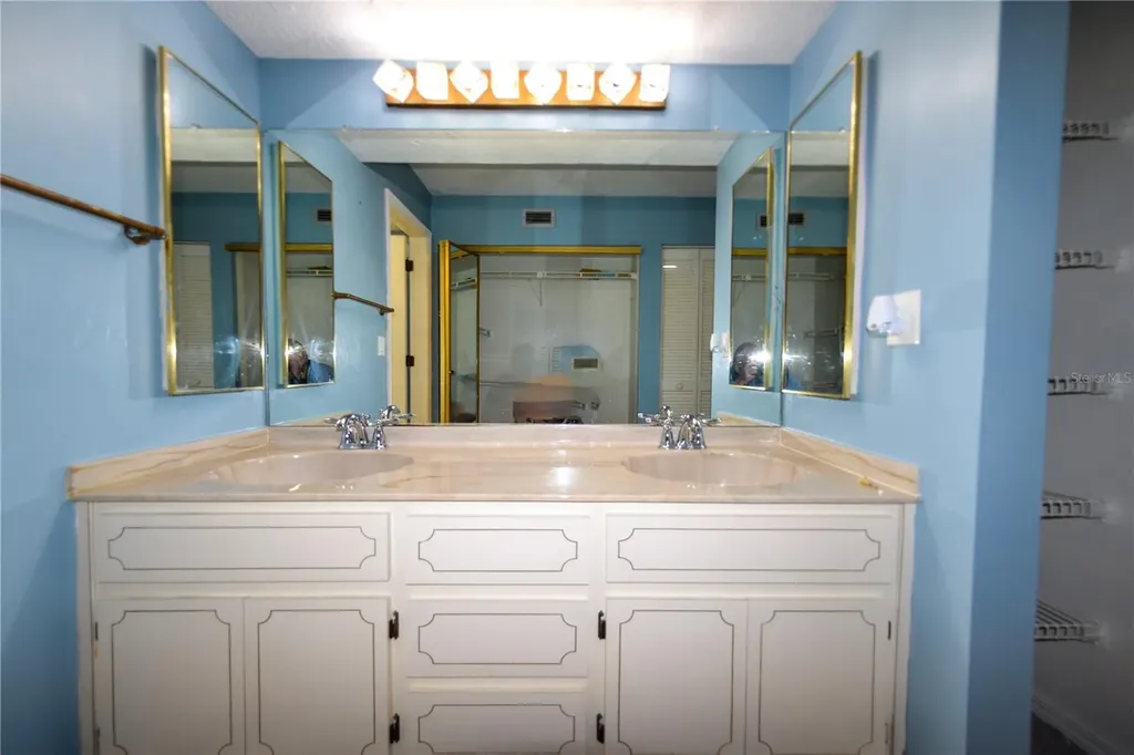 3708 SE 12th Avenue Cape Coral FL 33904