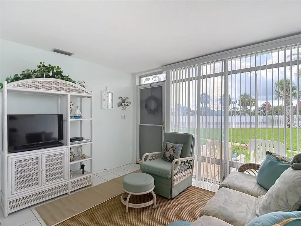 4360 Tahitian Gardens Circle Holiday FL 34691