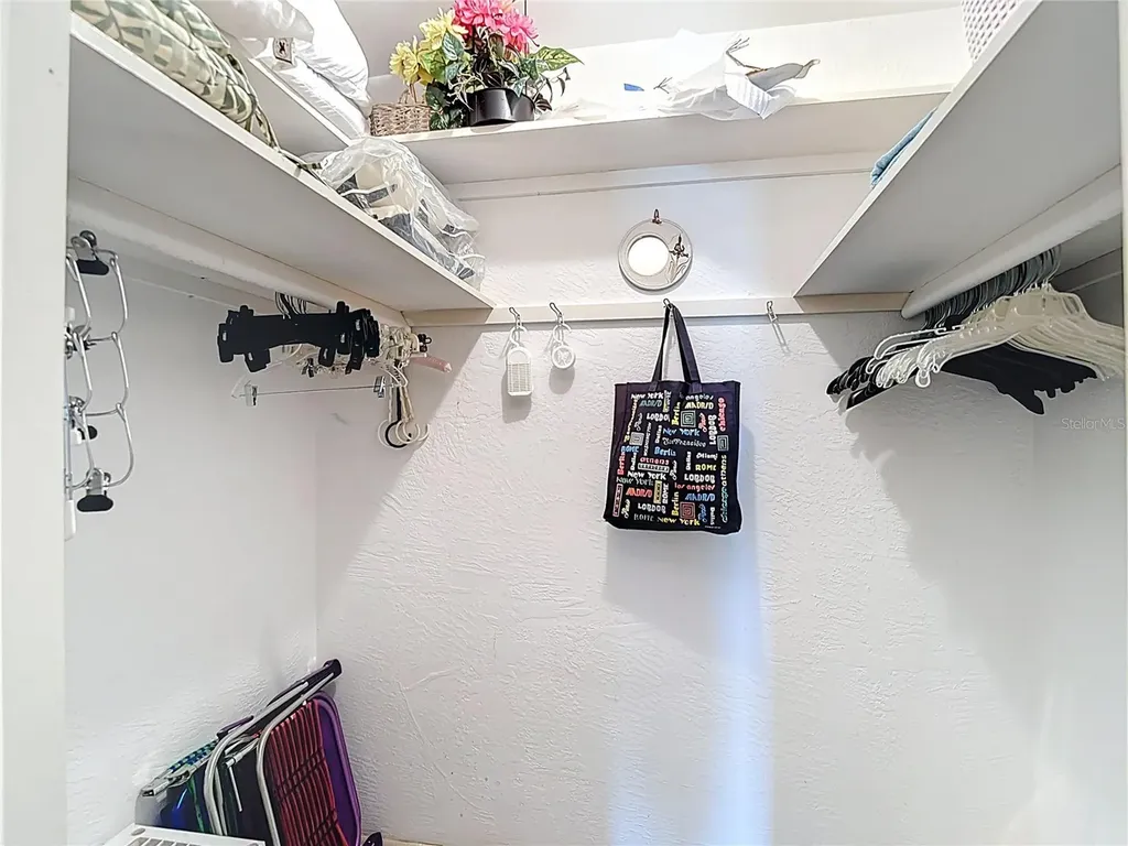 4360 Tahitian Gardens Circle Holiday FL 34691