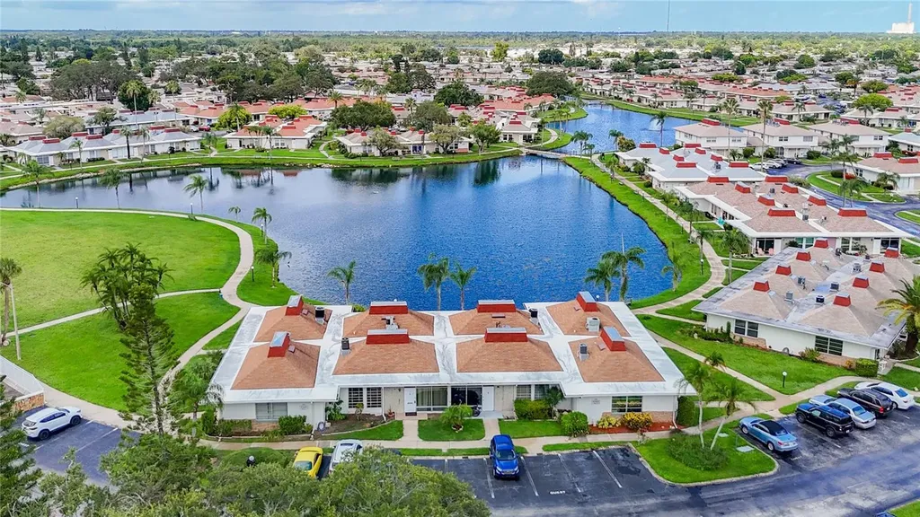 4360 Tahitian Gardens Circle Holiday FL 34691