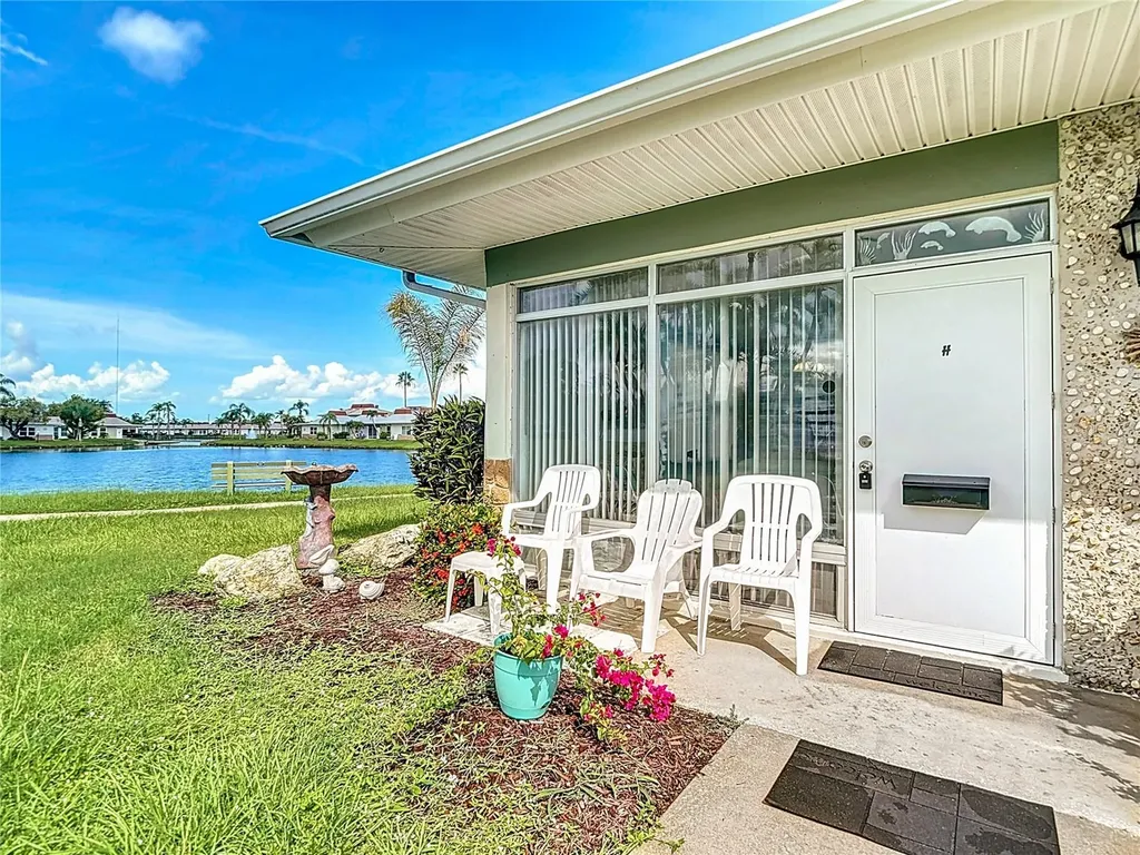 4360 Tahitian Gardens Circle Holiday FL 34691