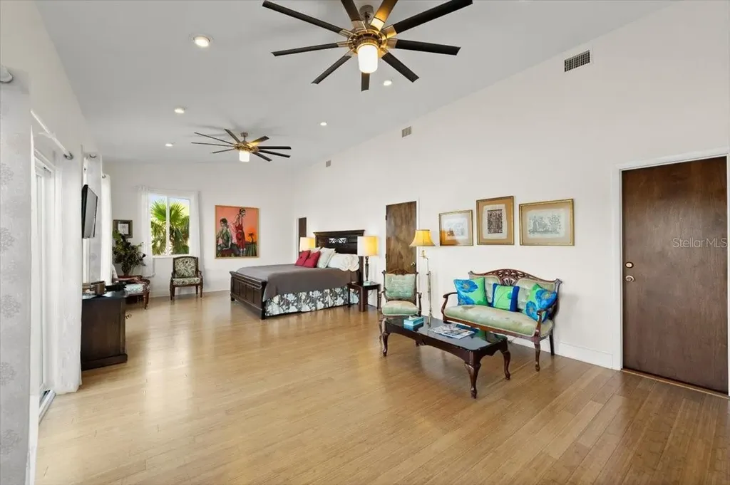 2306 John Anderson Drive Ormond Beach FL 32176