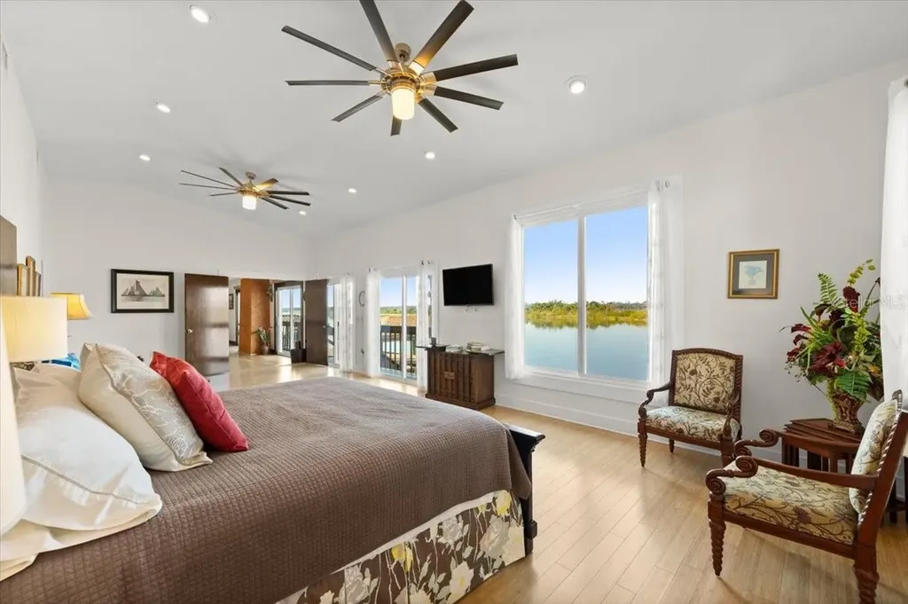 2306 John Anderson Drive Ormond Beach FL 32176