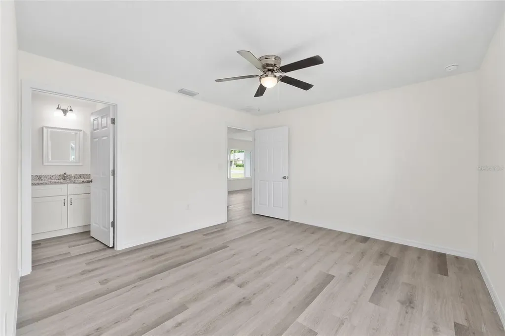 13019 NE 7th Loop Silver Springs FL 34488