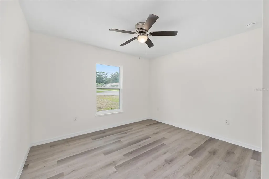 13019 NE 7th Loop Silver Springs FL 34488