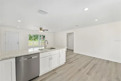 13019 NE 7th Loop Silver Springs FL 34488