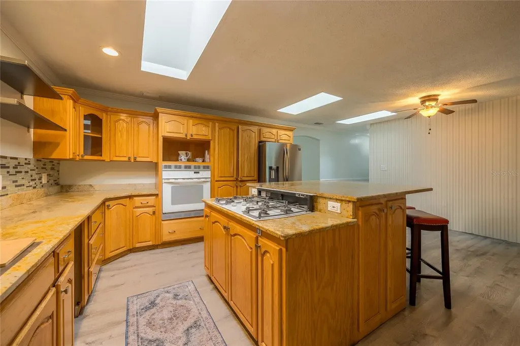 5712 S 20th Avenue S Tampa FL 33619