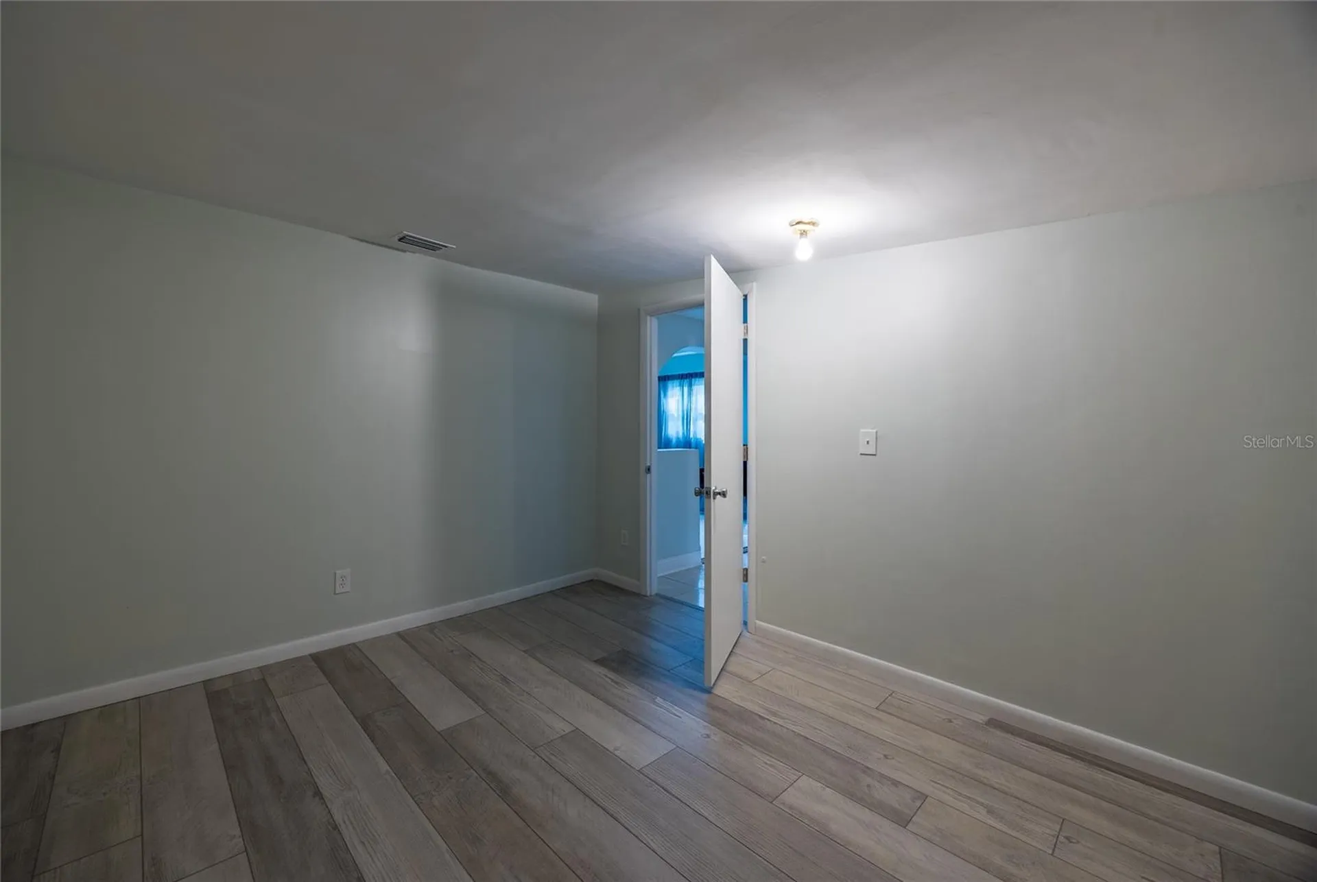 5712 S 20th Avenue S Tampa FL 33619
