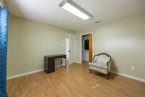 5712 S 20th Avenue S Tampa FL 33619