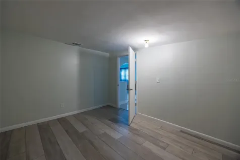 5712 S 20th Avenue S Tampa FL 33619