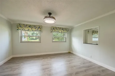 5712 S 20th Avenue S Tampa FL 33619