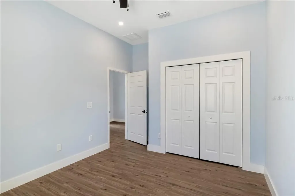 6175 109th Avenue N Pinellas Park FL 33782