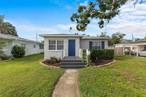 434 40th Avenue N St Petersburg FL 33703