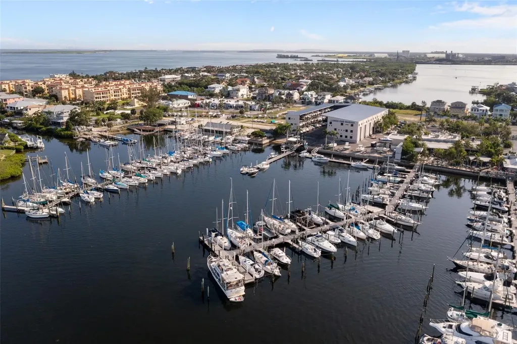 6436 Rubia Circle Apollo Beach FL 33572