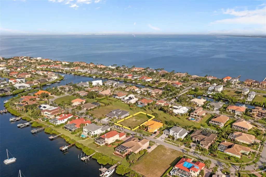 6436 Rubia Circle Apollo Beach FL 33572