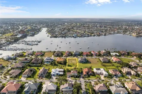 6436 Rubia Circle Apollo Beach FL 33572