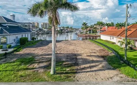 5620 SW 14th Place Cape Coral FL 33914