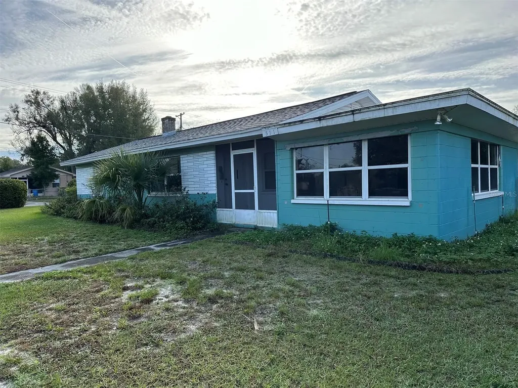 511 Pilaklakaha Avenue Auburndale FL 33823