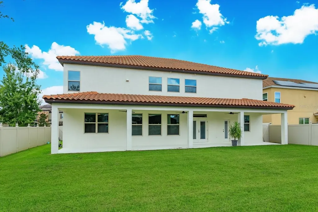 1521 Lake Parkway Drive St Cloud FL 34771