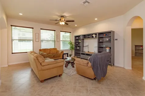 1521 Lake Parkway Drive St Cloud FL 34771