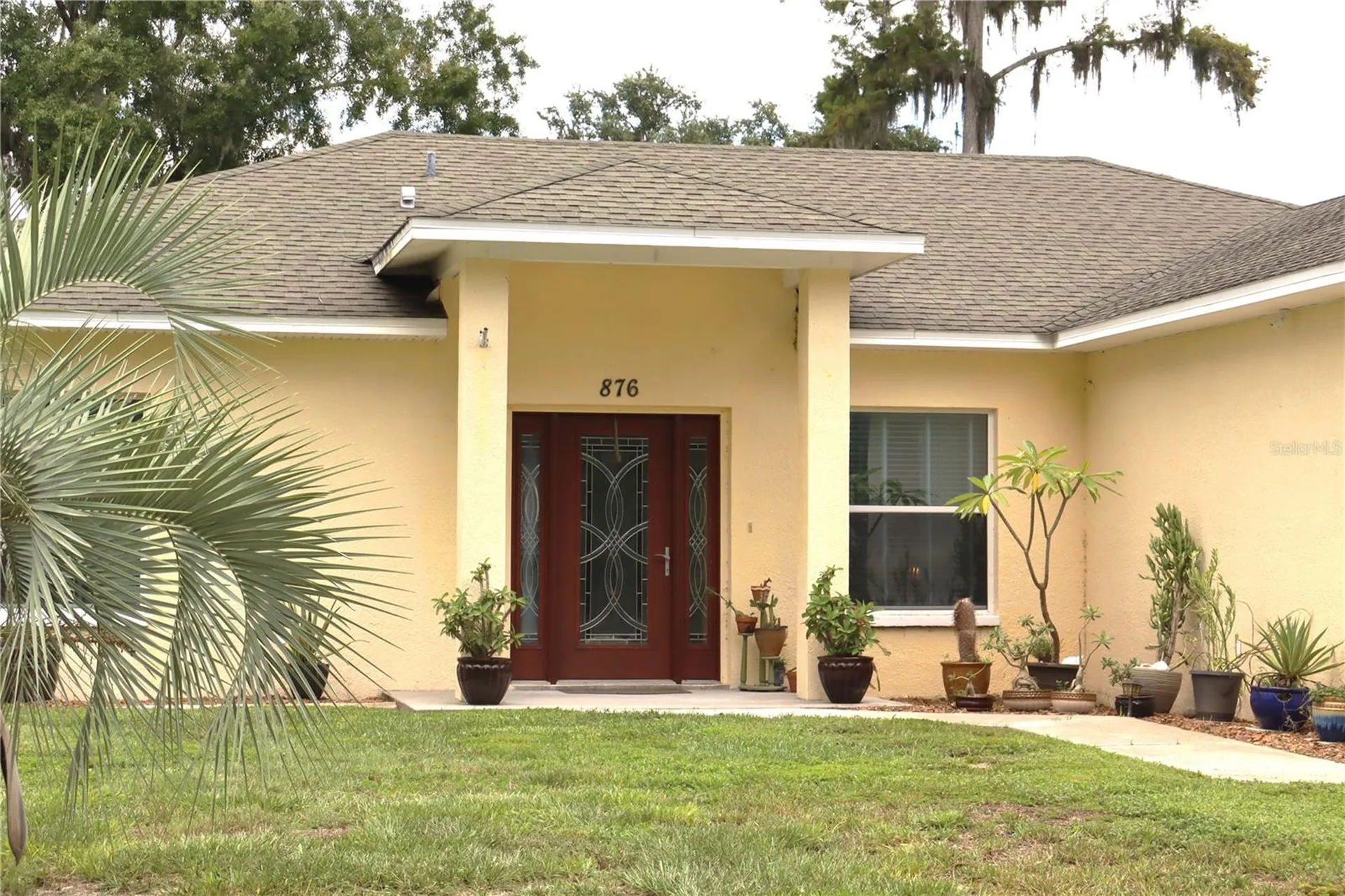 876 Cr 467 Lake Panasoffkee FL 33538