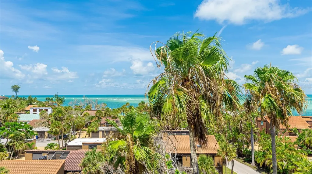22 Sandy Cove Road Sarasota FL 34242