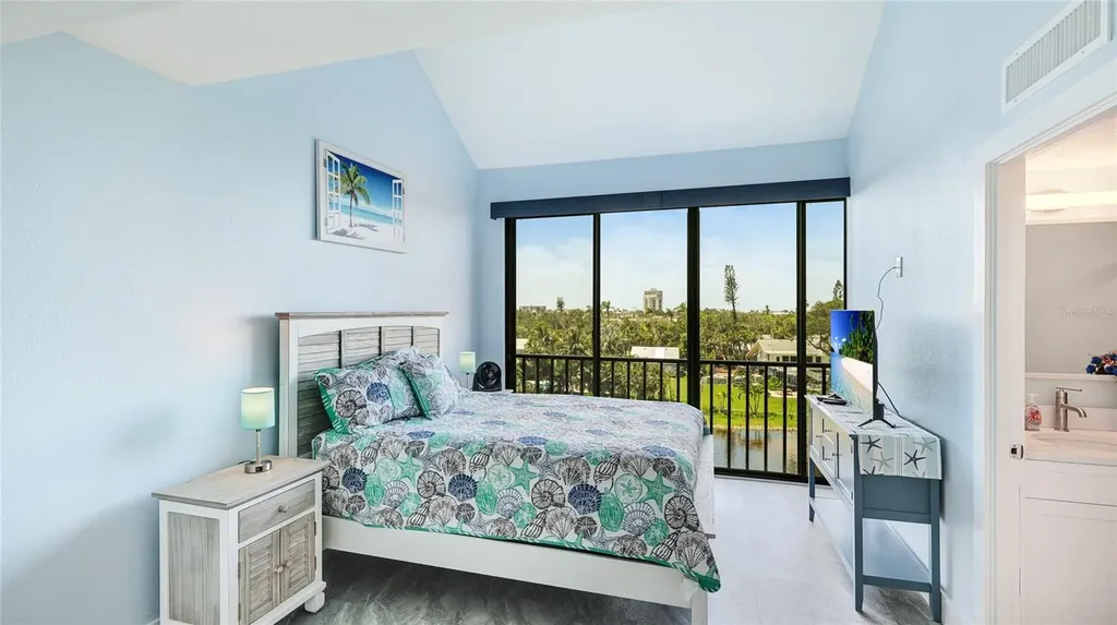 22 Sandy Cove Road Sarasota FL 34242