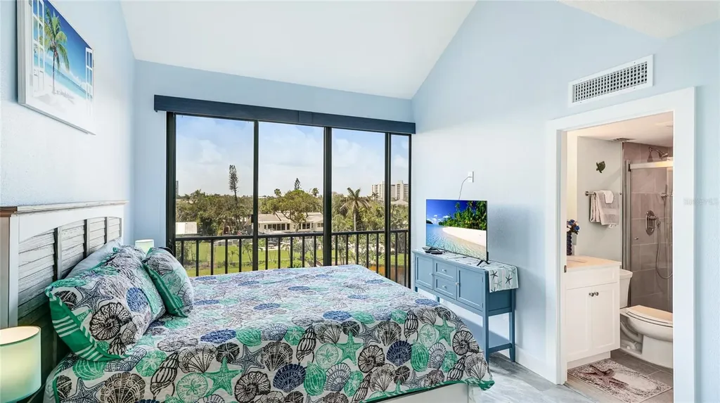 22 Sandy Cove Road Sarasota FL 34242
