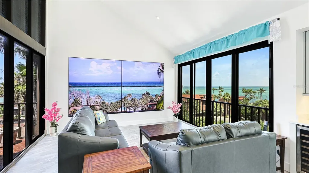 22 Sandy Cove Road Sarasota FL 34242