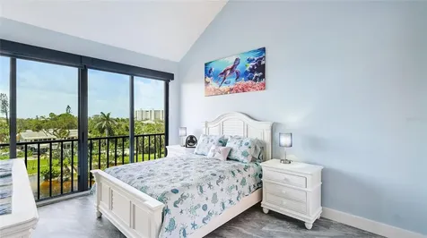 22 Sandy Cove Road Sarasota FL 34242