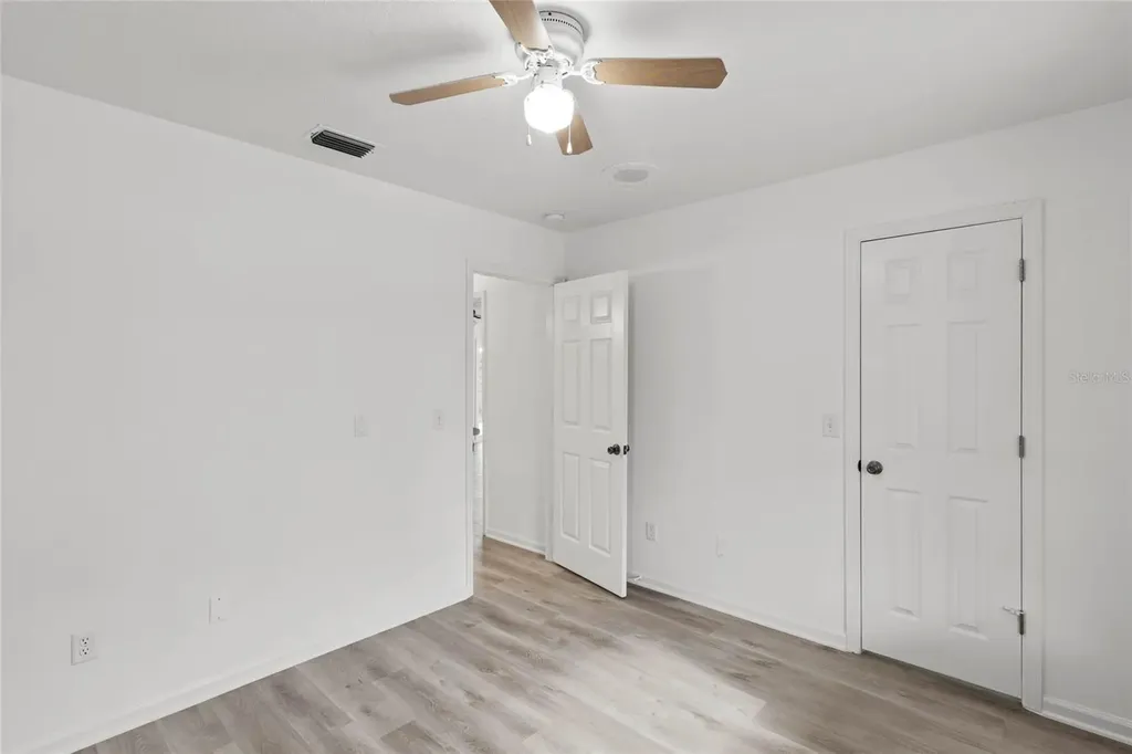 41636 Outlaw Lane Weirsdale FL 32195