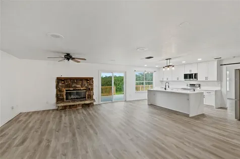 41636 Outlaw Lane Weirsdale FL 32195