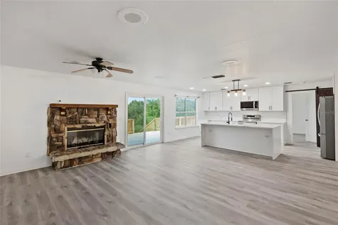 41636 Outlaw Lane Weirsdale FL 32195
