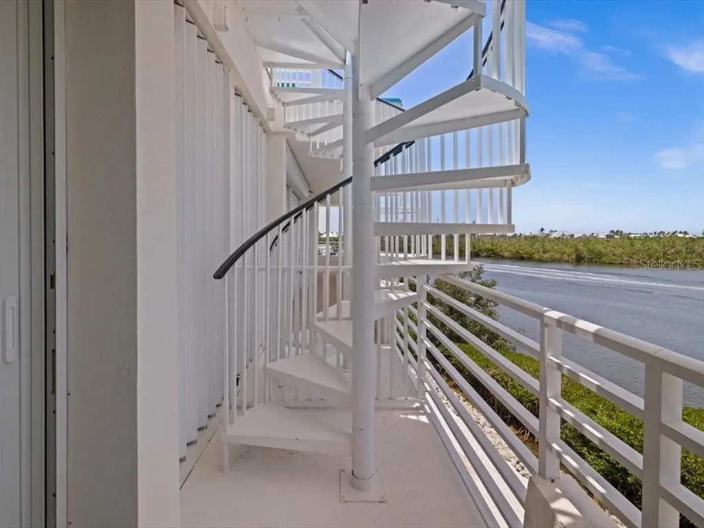8041 Bay Pointe Drive Englewood FL 34224