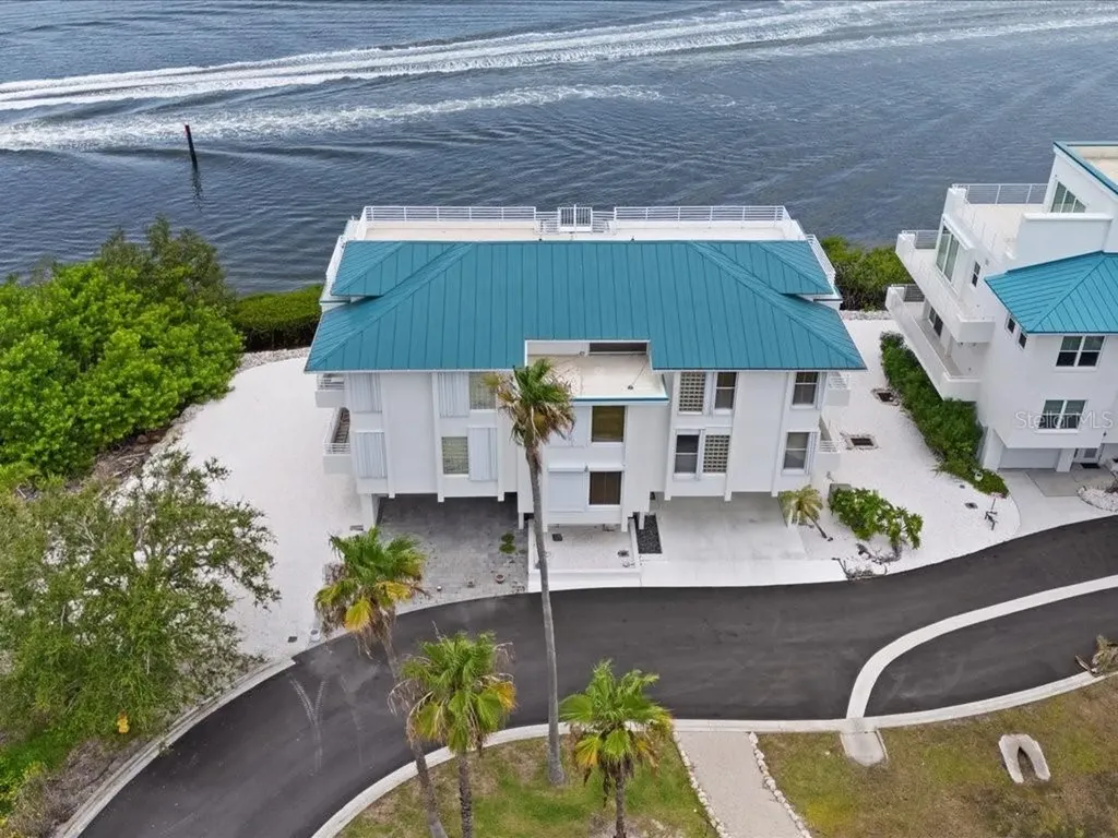 8041 Bay Pointe Drive Englewood FL 34224