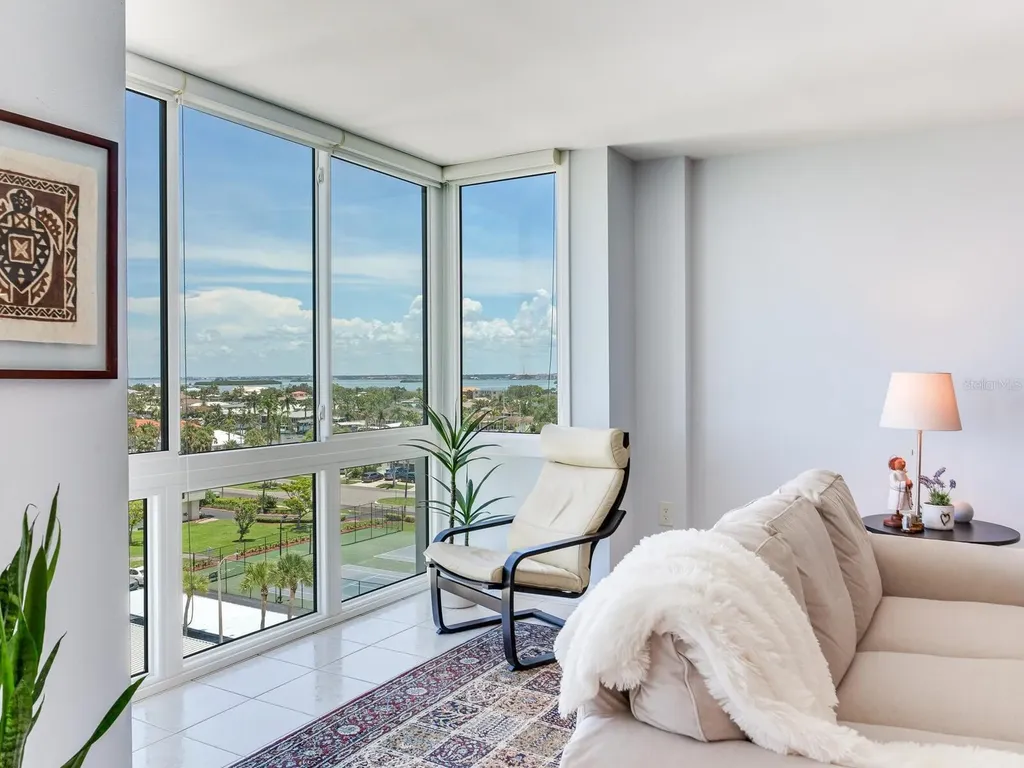 660 Island Way Clearwater Beach FL 33767
