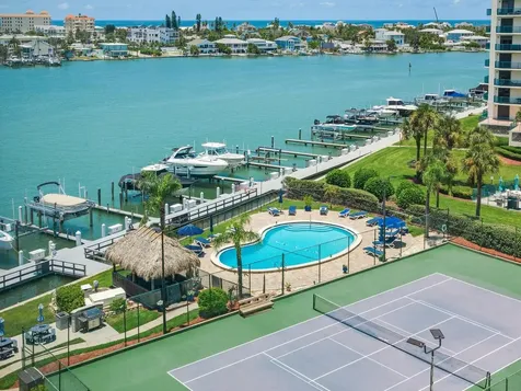 660 Island Way Clearwater Beach FL 33767