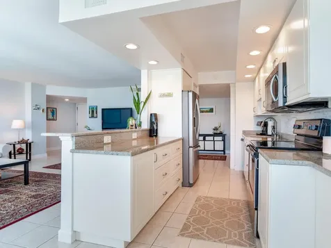 660 Island Way Clearwater Beach FL 33767