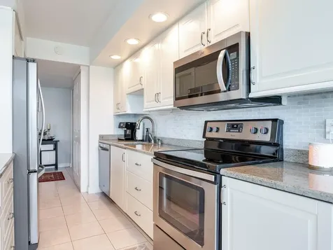660 Island Way Clearwater Beach FL 33767