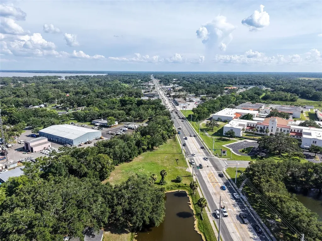 S 14th Street Leesburg FL 34748