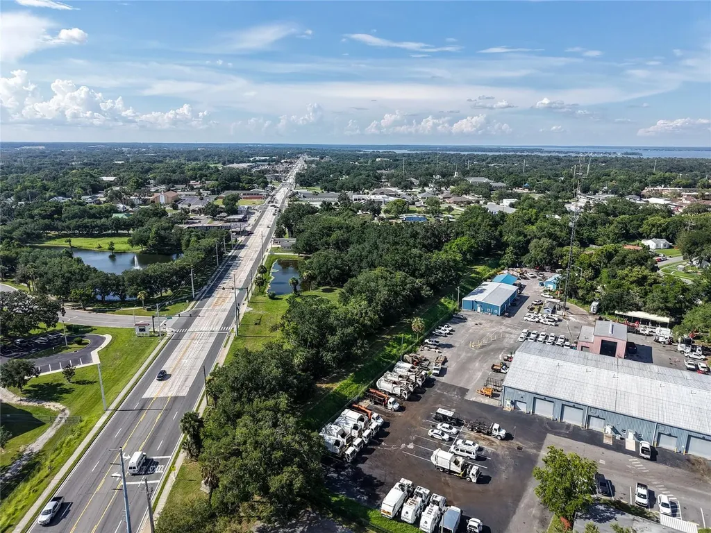 S 14th Street Leesburg FL 34748