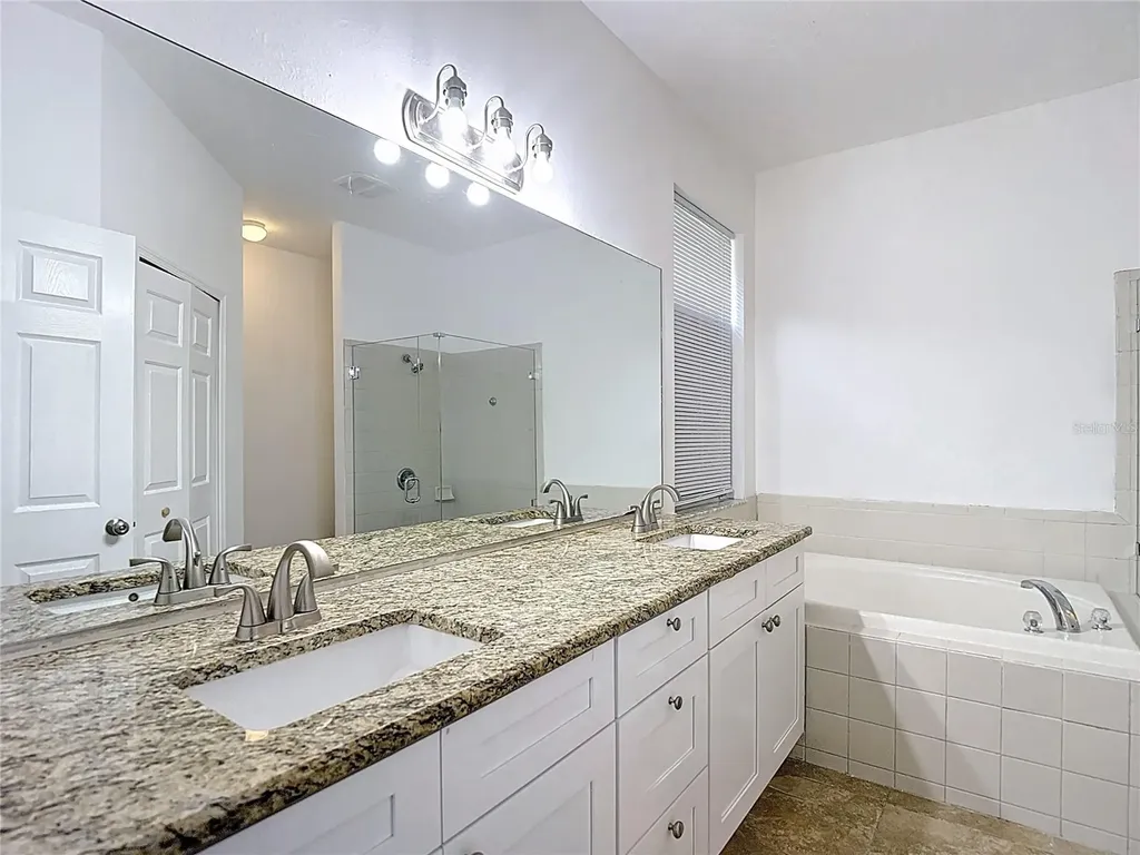 9314 Black Thorn Loop Land O Lakes FL 34638