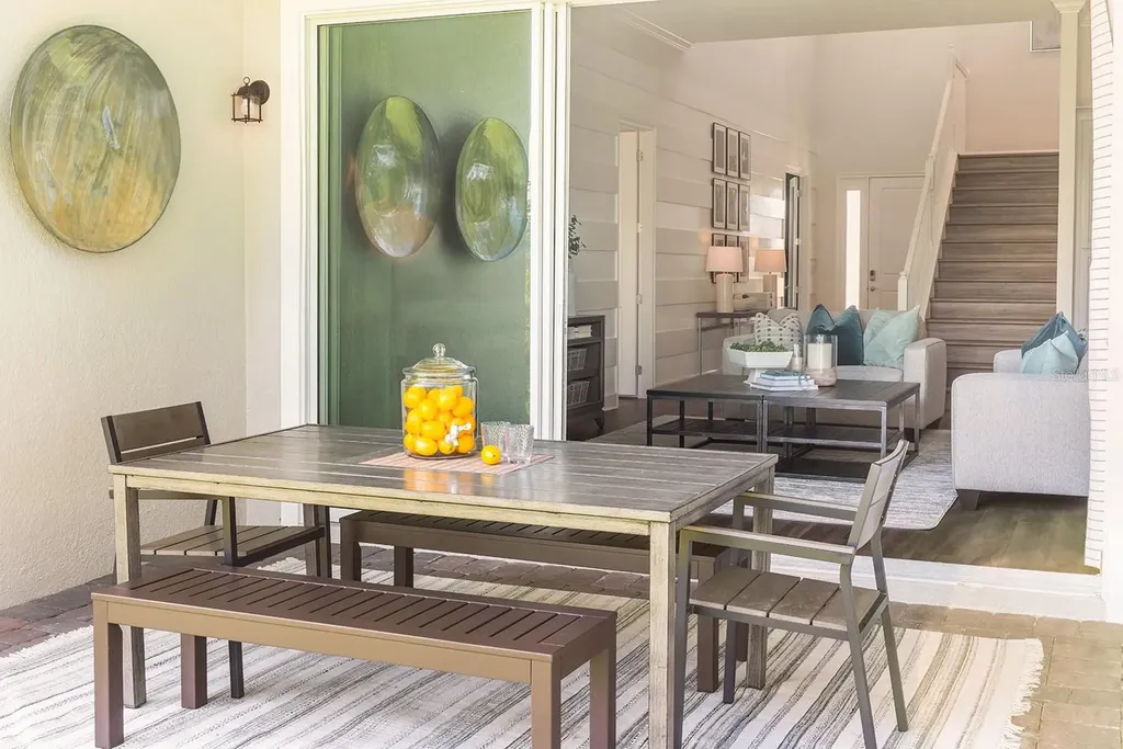 1085 Signet Apollo Beach FL 33572